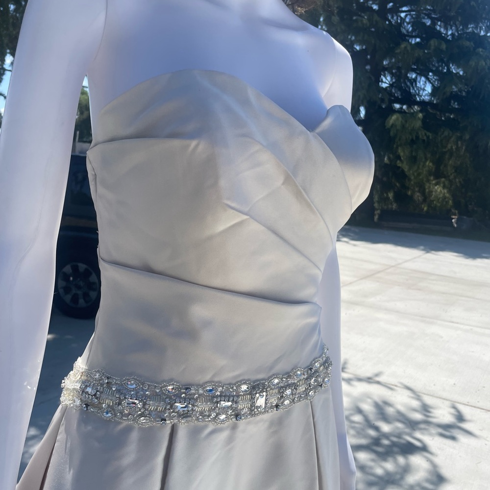 Couture Bridal Collection - Picture 5 of 15